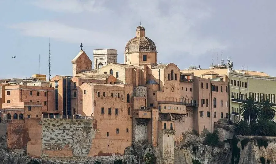 Das historische Zentrum von Cagliari mit der Kathedrale