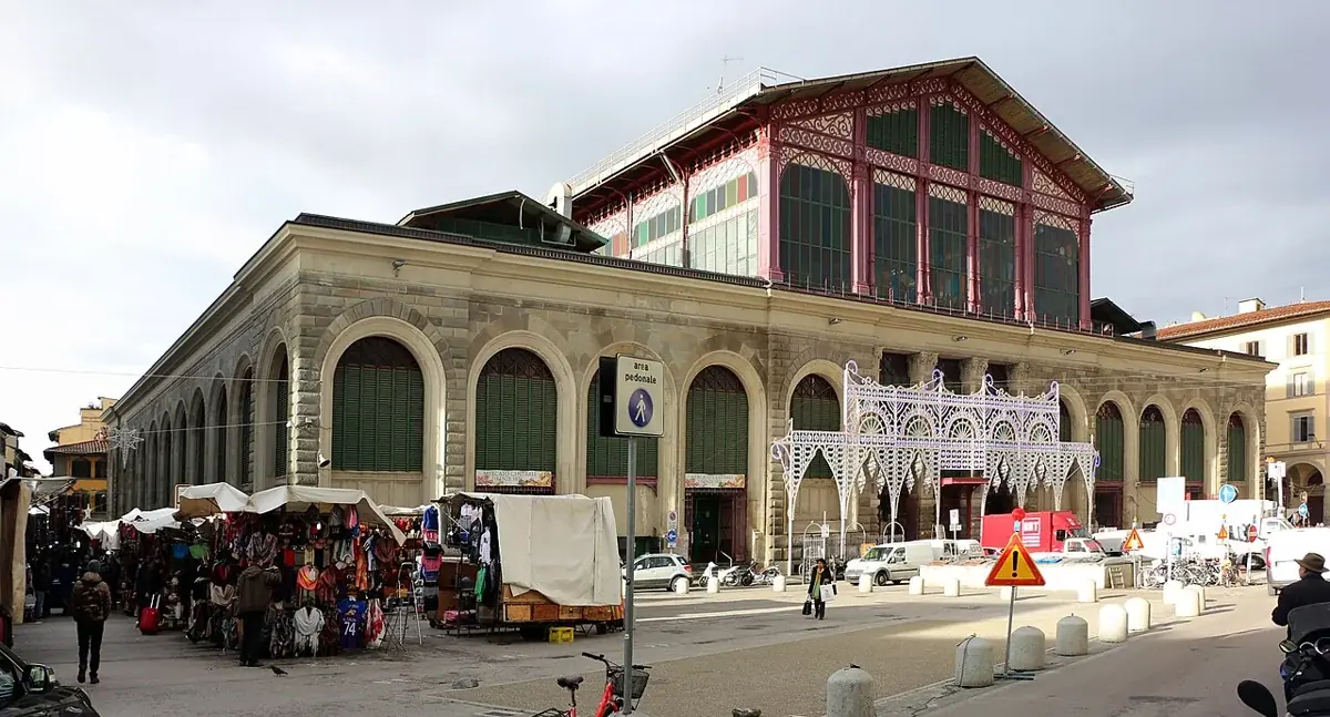 Die Markthalle des Mercato Centrale in Florenz