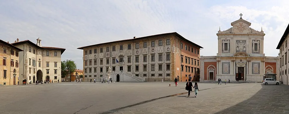 Die Piazza dei Cavalieri in Pisa