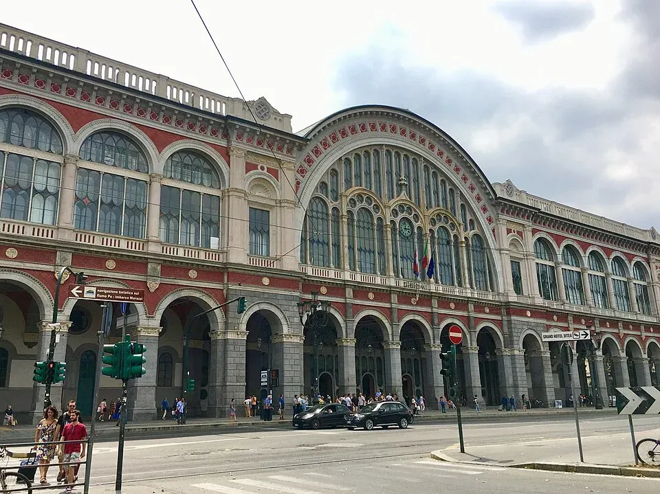 Der Bahnhof Torino Porta Nuova