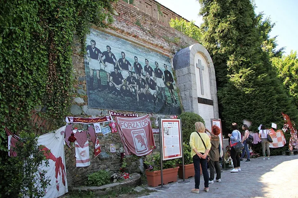 Gedenkstätte für die Mannschaft des Grande Torino